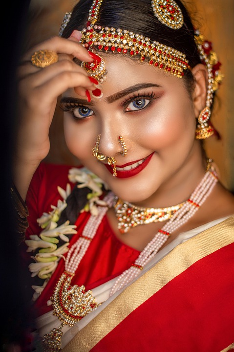 <span  class="uc_style_uc_tiles_grid_image_elementor_uc_items_attribute_title" style="color:#ffffff;">indian-5747958_960_720</span>