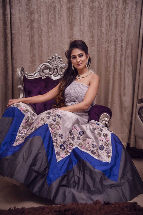 <span  class="uc_style_uc_tiles_grid_image_elementor_uc_items_attribute_title" style="color:#ffffff;">model-4255839_960_720</span>